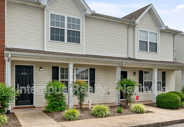 415 Shoshone Pl — Photo 2