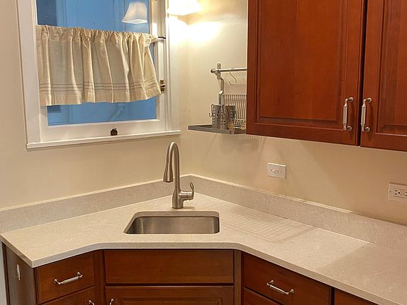 5th image of 30 W Spain St APT 6