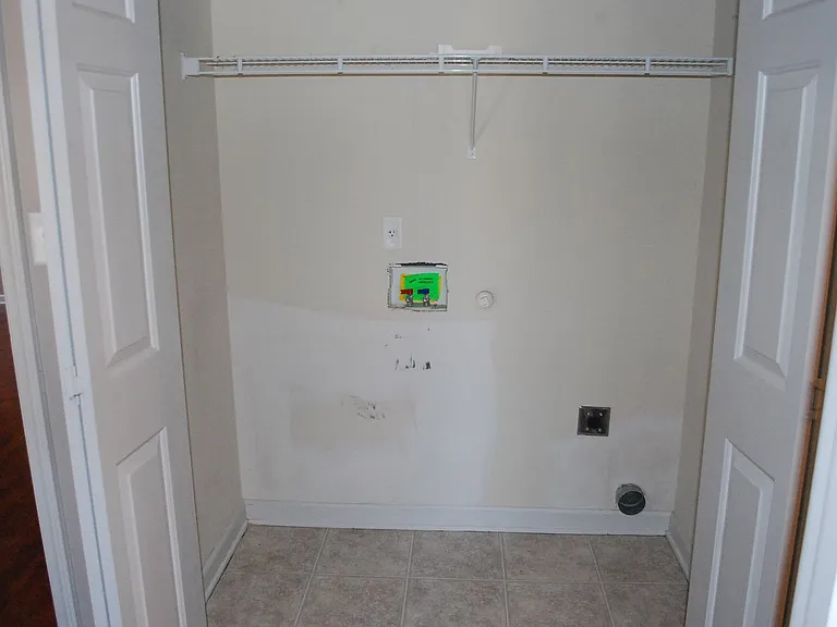 6955 Parkbrook Ln — Photo 14