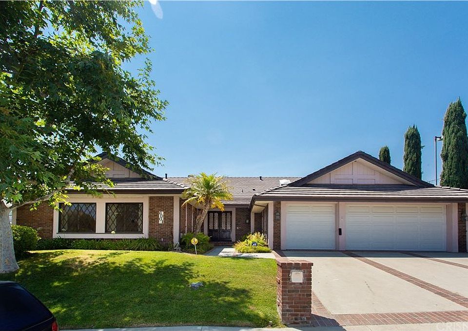 1st image of 6001 Woodland View Dr