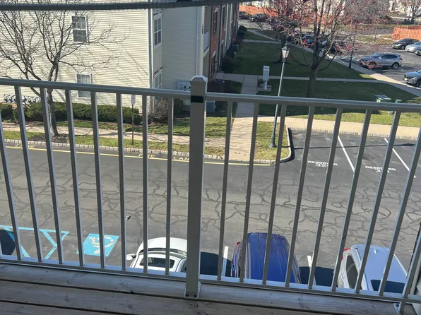 233 Lucy Ct, South Plainfield, NJ 07080