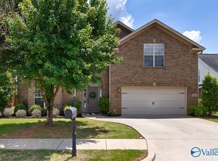 203 Taunton St SW, Huntsville, AL 35824