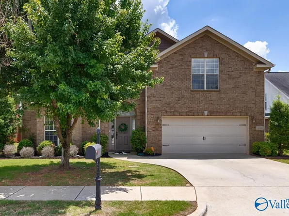 203 Taunton St SW, Huntsville, AL 35824