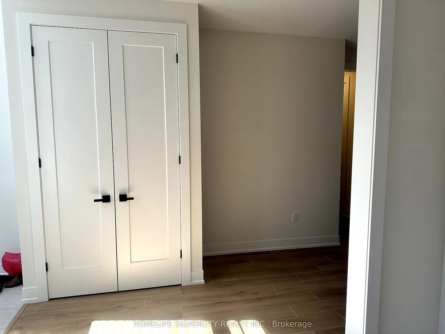 4 bed, $3,600 — Photo 3