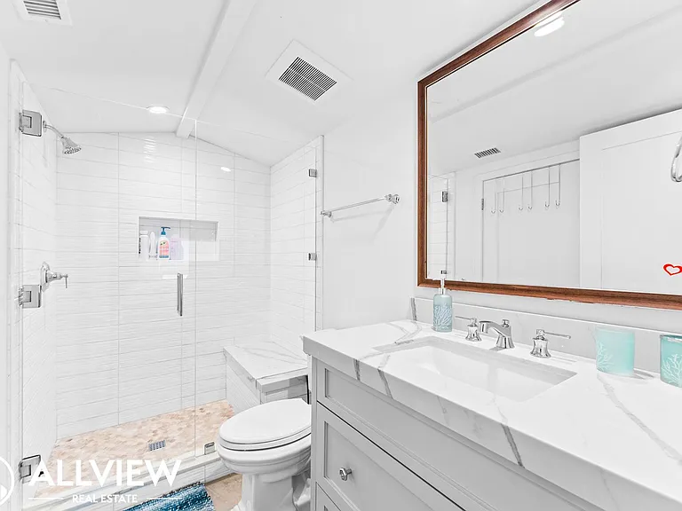 411 1/2 Heliotrope Ave — Photo 26
