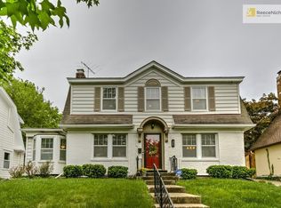 27 W Winthrope Rd, Kansas City, MO 64113
