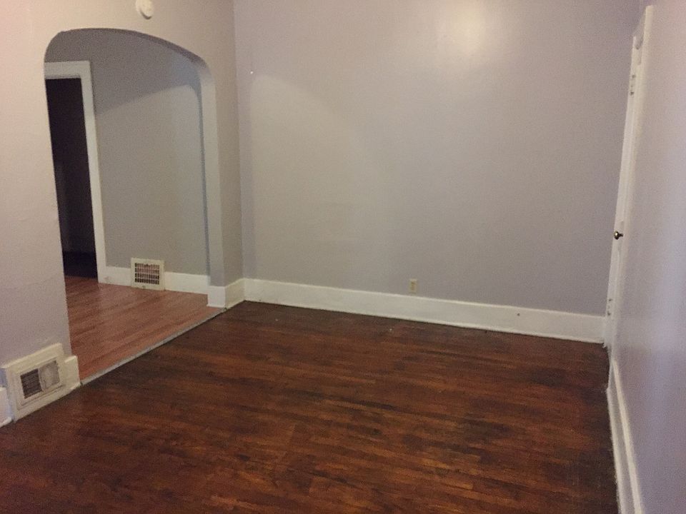 1st image of 643 West Ave APT D