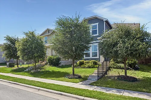 2202 Arborside Dr Photo 1