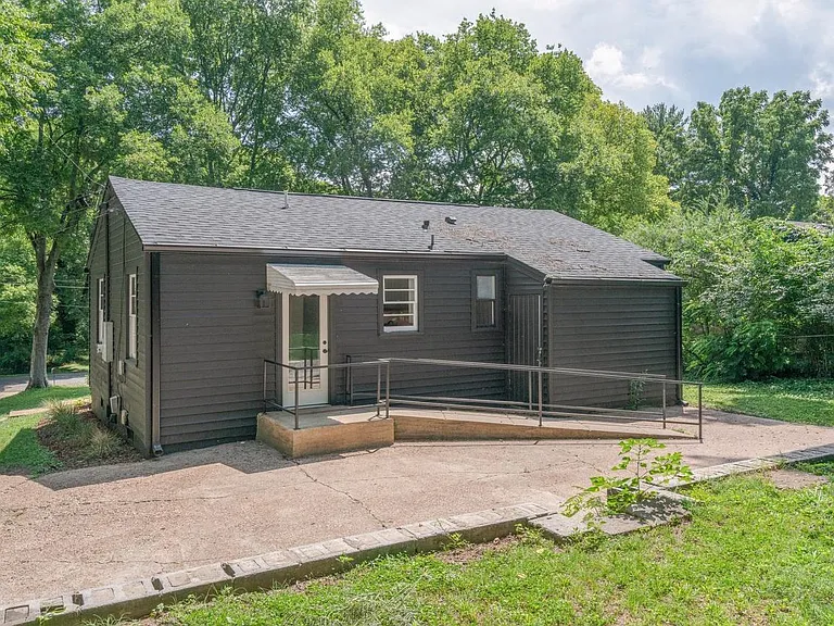 2909 Branch Ct — Photo 20