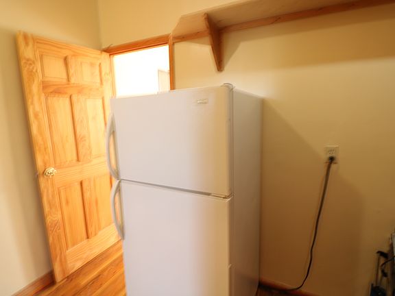 4th image of 29 Vernon Ave #2A2A