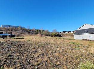 2909 Jude Ln NW, Mandan, ND 58554