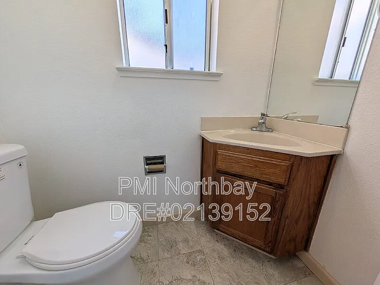 317 Ridgecrest Cir — Photo 18