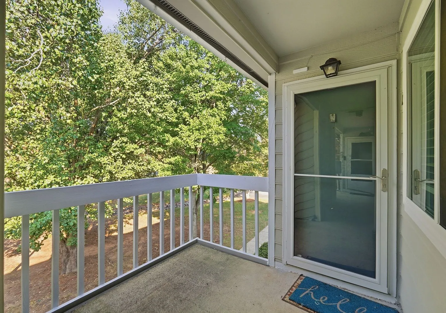 1 Bedroom Condo In South Park! — Photo 2