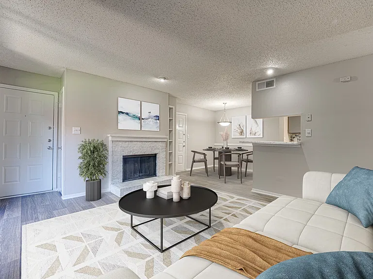Indian Creek Apartments — Photo 44