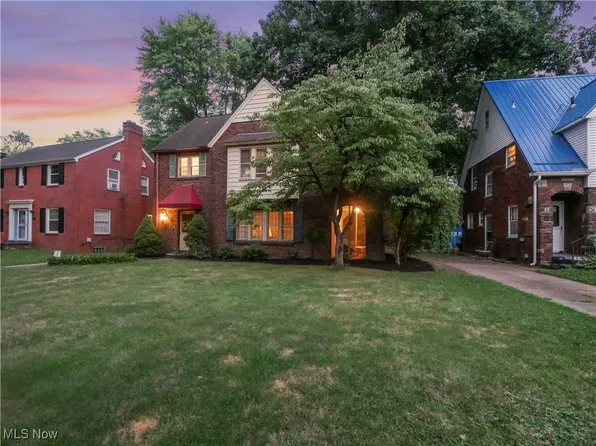 51 Overhill Rd, Youngstown, OH 44512