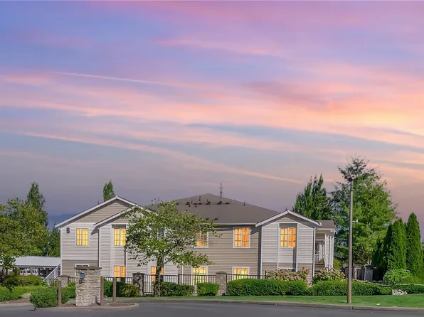 10016 186th Place E #104, Puyallup, WA 98375