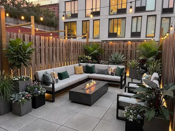 65 Richardson St APT 1R, Brooklyn, NY 11211