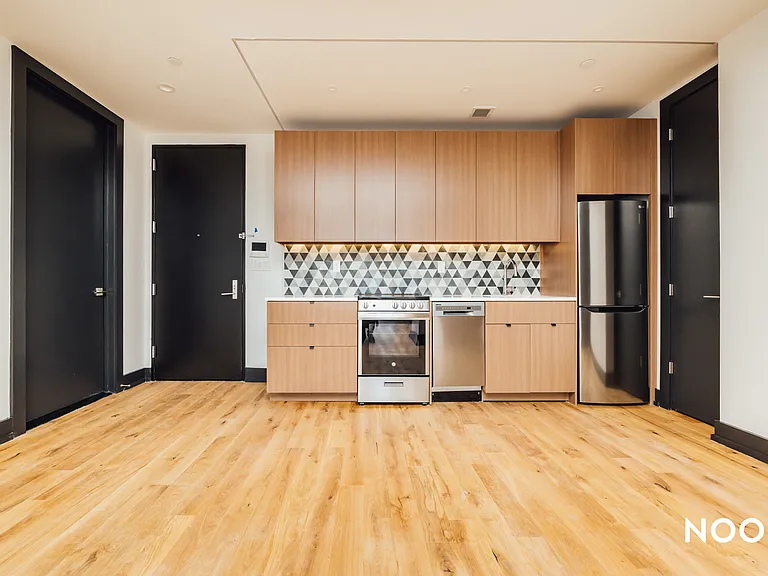 1270 New York Ave #5C — Photo 1