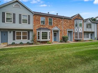 6109 Leyden Ln, Huber Heights, OH 45424