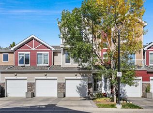 12 S Chaparral Ridge Park SE, Calgary, AB T2X 0E4