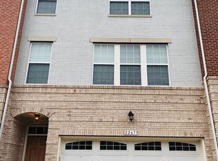 22679 Flowing Spring Sq, Ashburn, VA 20148