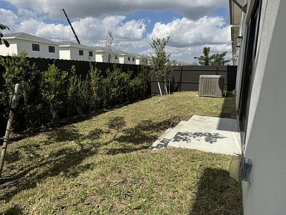 5th image of 205 NW 12th Ct #205