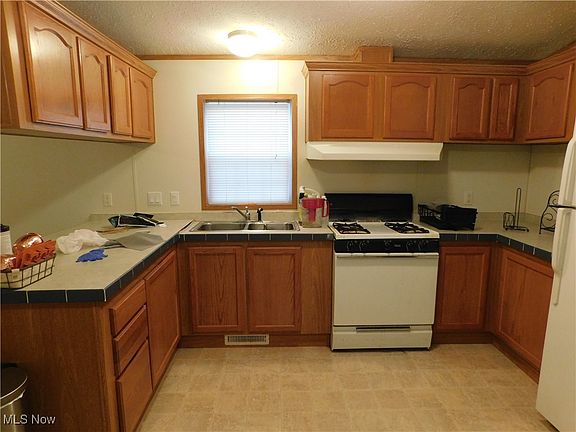 3rd image of 3560 Orchard Dr Lot D19
