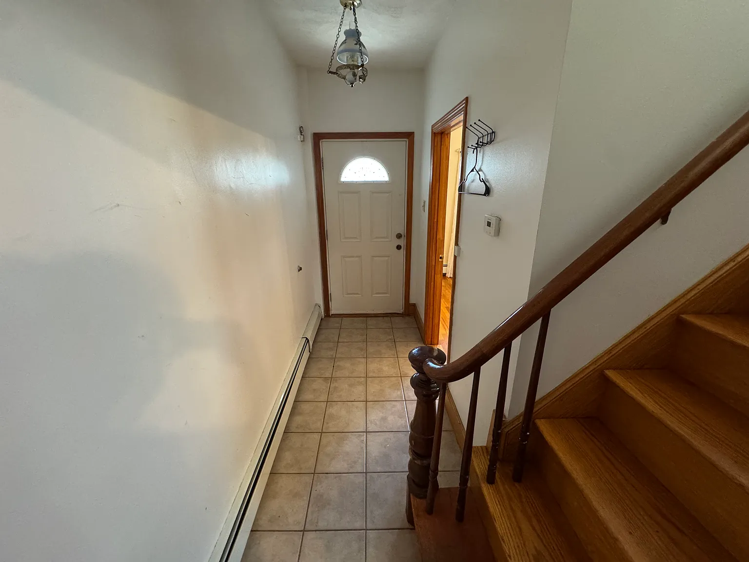 2 bed, 1.5 bath, 1300 sqft, $3,500 — Photo 2