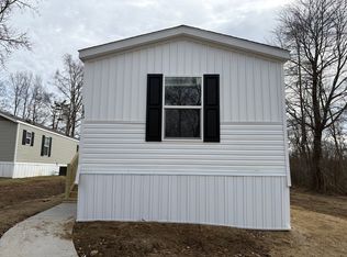145 Oakwood Dr, Greensboro, NC 27405