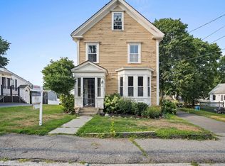 31 Chestnut St, Woburn, MA 01801