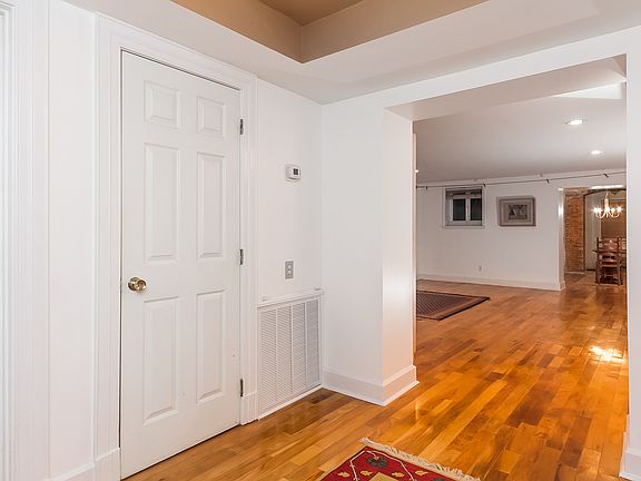 3rd image of 1615 Park Ave #4