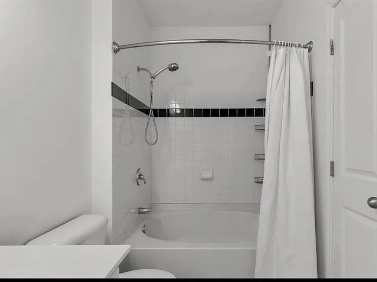 1000 Providence Pl #384 — Photo 10
