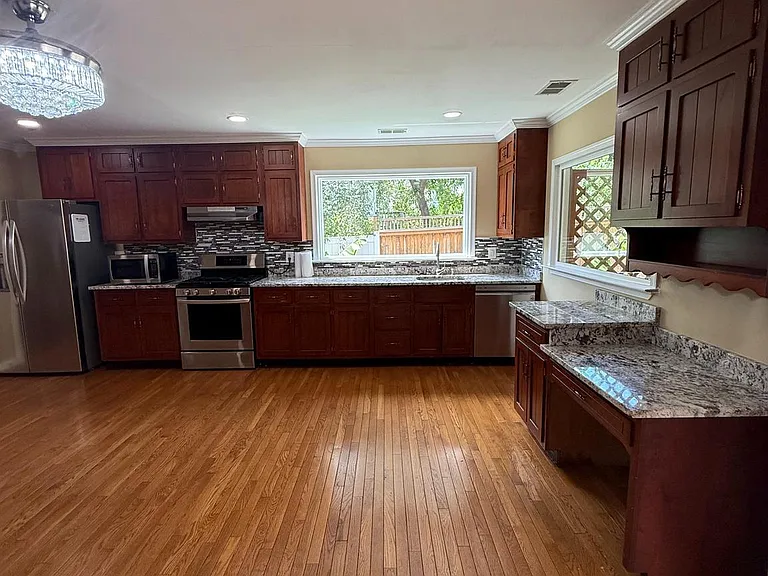 816 Crothers Ln — Photo 9