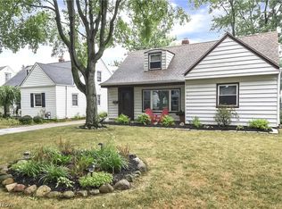 7017 Beresford Ave, Parma Heights, OH 44130