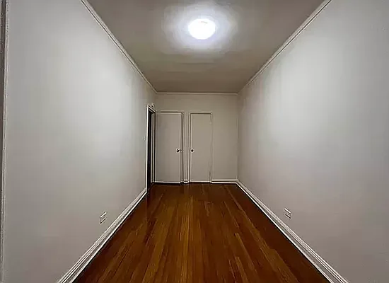 Rented by Queens Apartments Realty LLC | media 24