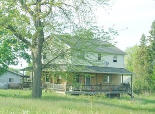 7042 Bauers Ln, Ripley, NY 14775