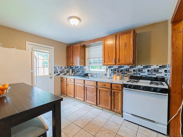 12 Vine Hill Rd #14 — Photo 11