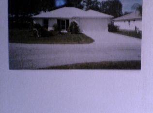 104 Feroe Ct, Rotonda West, FL 33947