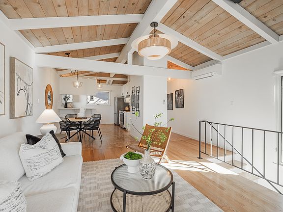 2nd image of 148 Ridgeway Ave