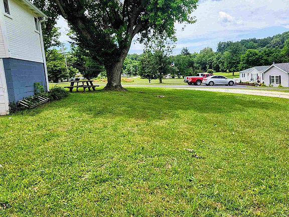 5th image of 931 S Paoli Unionville Rd