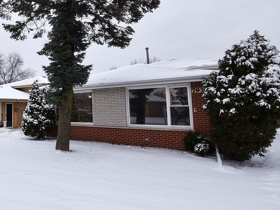 7939 Mason Ave, Burbank, IL 60459 Zillow