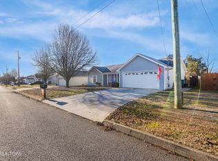 7712 Ralph Youmans Rd, Corryton, TN 37721