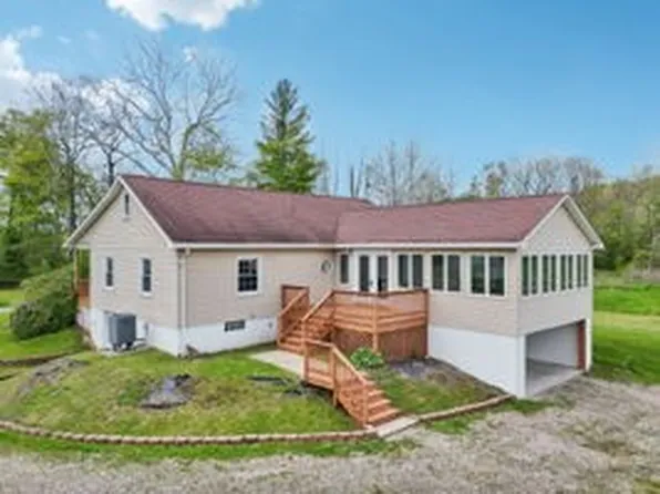 512 Brigade Ln, Ligonier, PA 15658