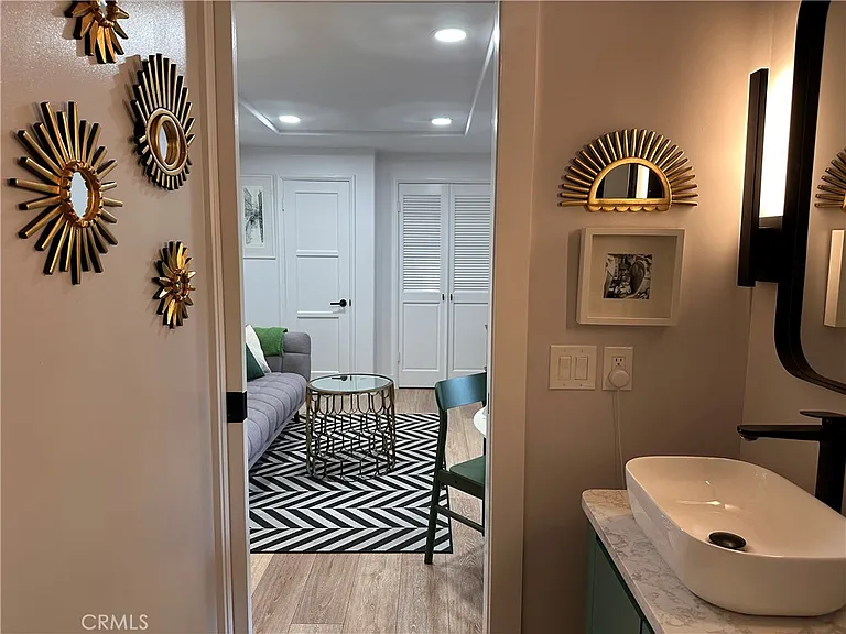 736 Griffith Pl — Photo 19