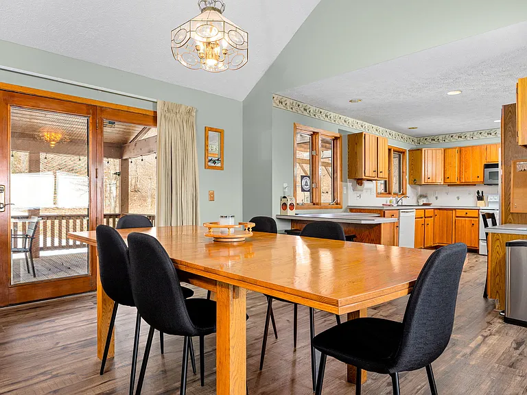 9402 S West Bay Shore Dr — Photo 21