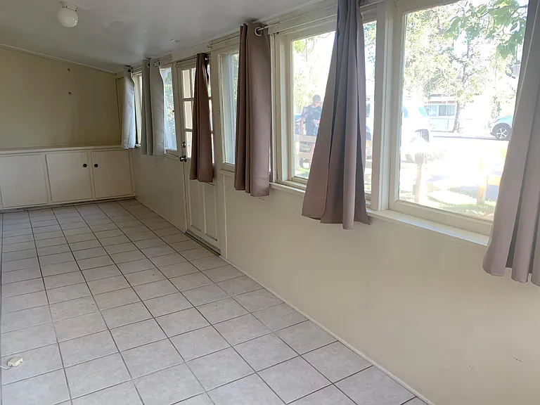 407 E Yaney St #X — Photo 6