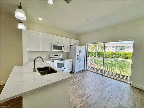 3255 Tamara Dr #4 Photo 1