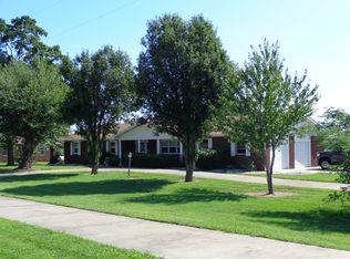 1319 E 425th Rd #R, Bolivar, MO 65613