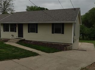 4724 N Oakley Ave, Kansas City, MO 64117