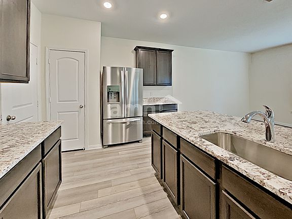 4th image of 7906 Cactus Plum Dr